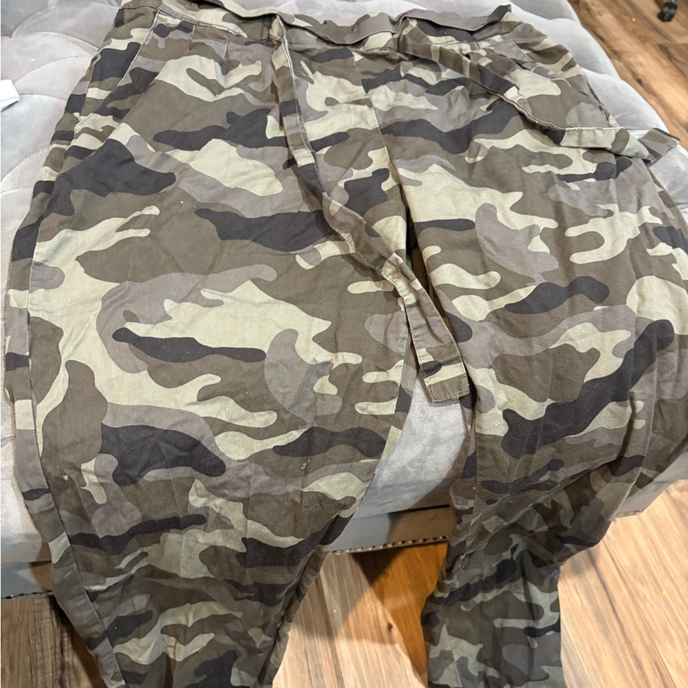 Almost Famous Green Camouflage Joggers